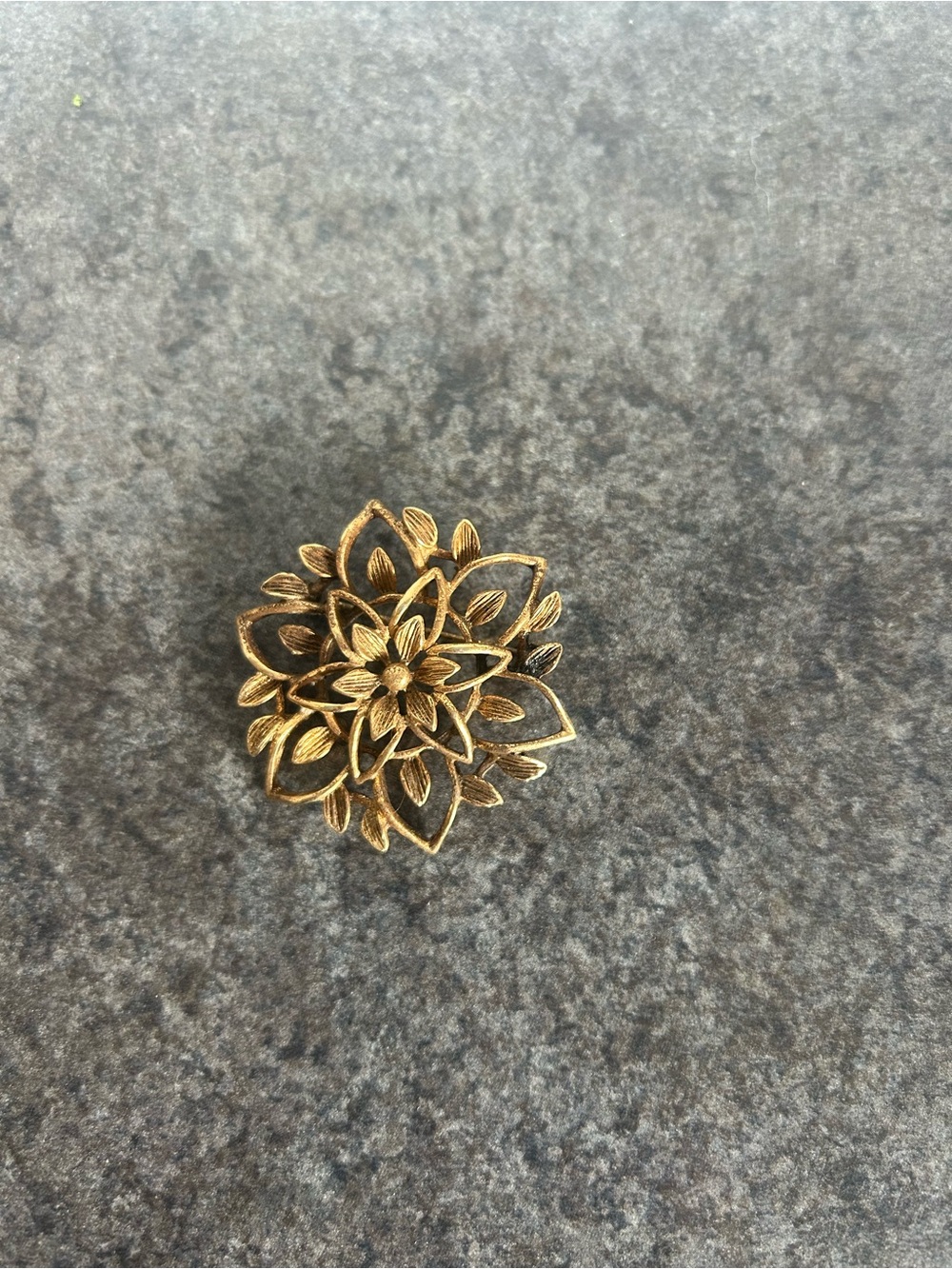 Sarah Coventry Gold Floral Layered Brooch